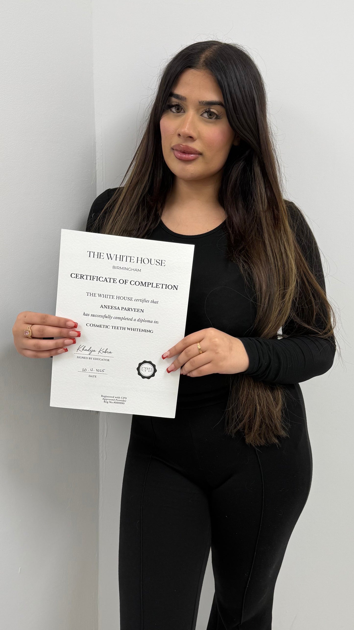 (TRAINING ONLY - NO KIT) 1:1 Intensive Teeth Whitening Course